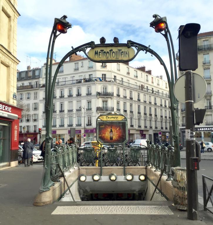 Hotel Crimee Paris Exterior photo